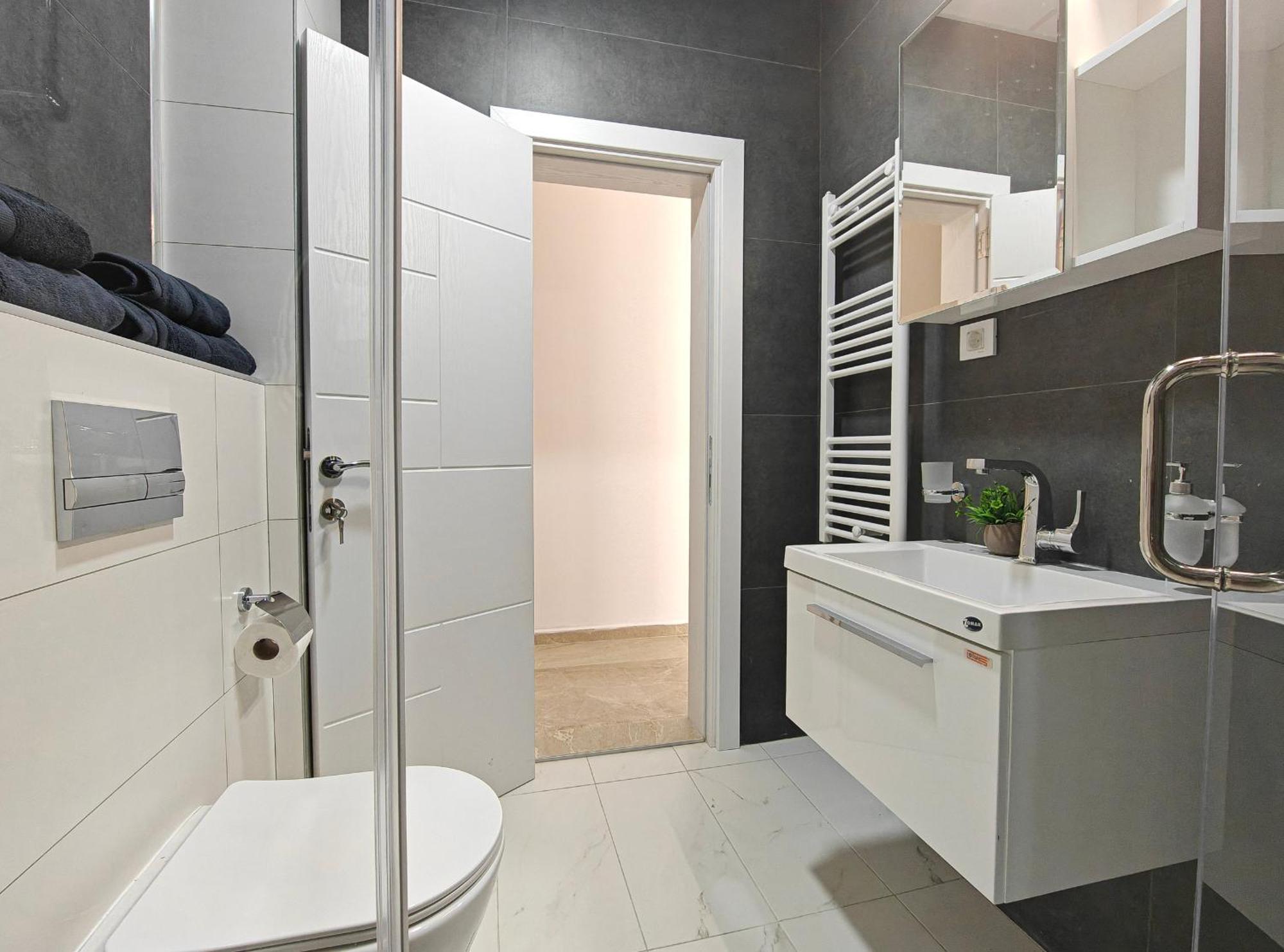 Home Art Apartments 스코페 외부 사진