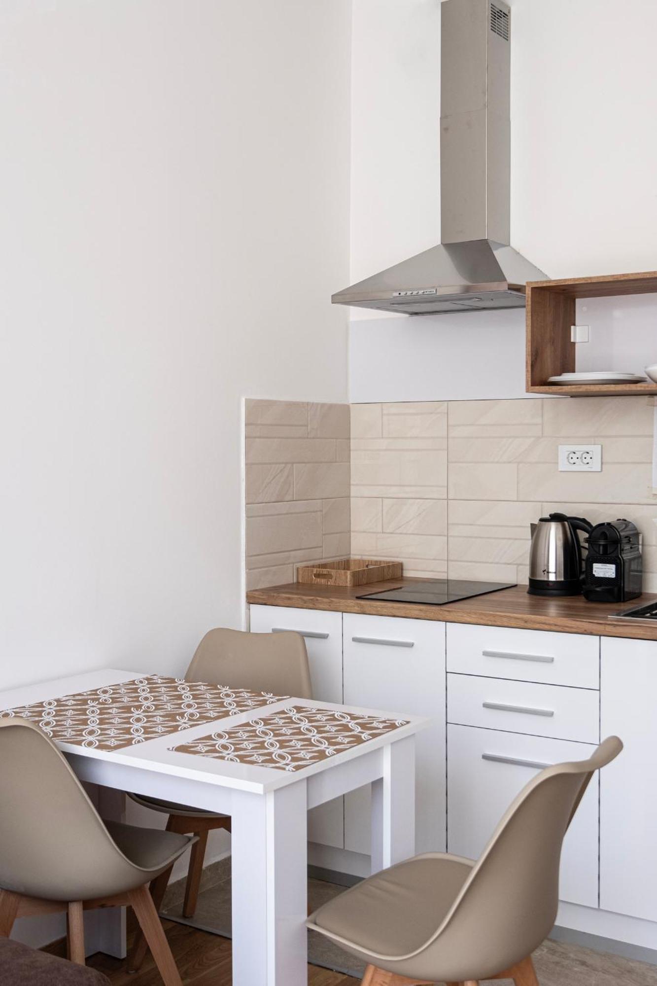 Home Art Apartments 스코페 외부 사진